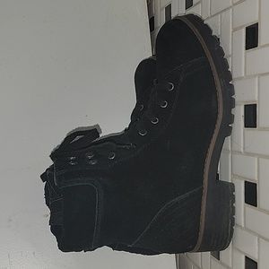 Crown Vintage Boots